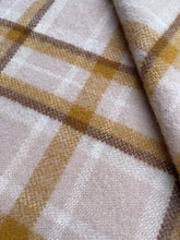 Load image into Gallery viewer, Woolshed Browns SINGLE New Zealand Wool Blanket