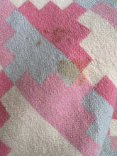 Load image into Gallery viewer, Collectible Manatunga New Zealand Wool Rug. Hard to find. *Flawed*