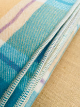 Load image into Gallery viewer, Mermaid Colours DOUBLE/QUEEN Pure Wool Blanket.