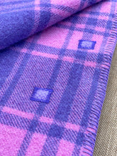 Load image into Gallery viewer, Purple & Magenta SINGLE New Zealand Wool Blanket