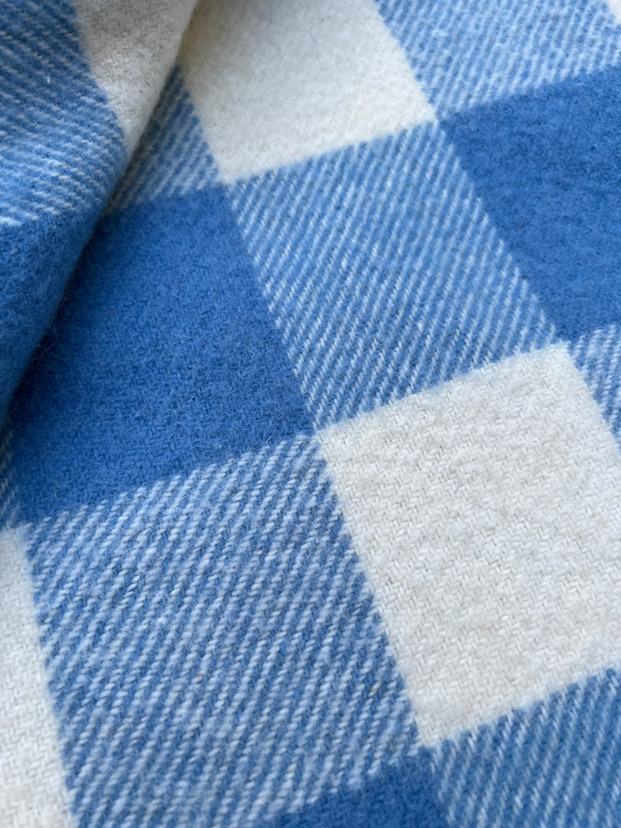 Blue & Cream "Checkmate" SINGLE Wool Blanket Fresh Retro Love