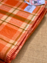 Load image into Gallery viewer, Retro Orange & Olive SINGLE NZ Wool blanket - Classic 70's