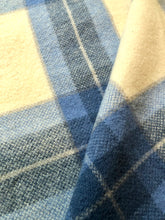 Load image into Gallery viewer, Beautiful Royal Wool KING Pure Wool Blanket. - Fresh Retro Love NZ Wool Blankets