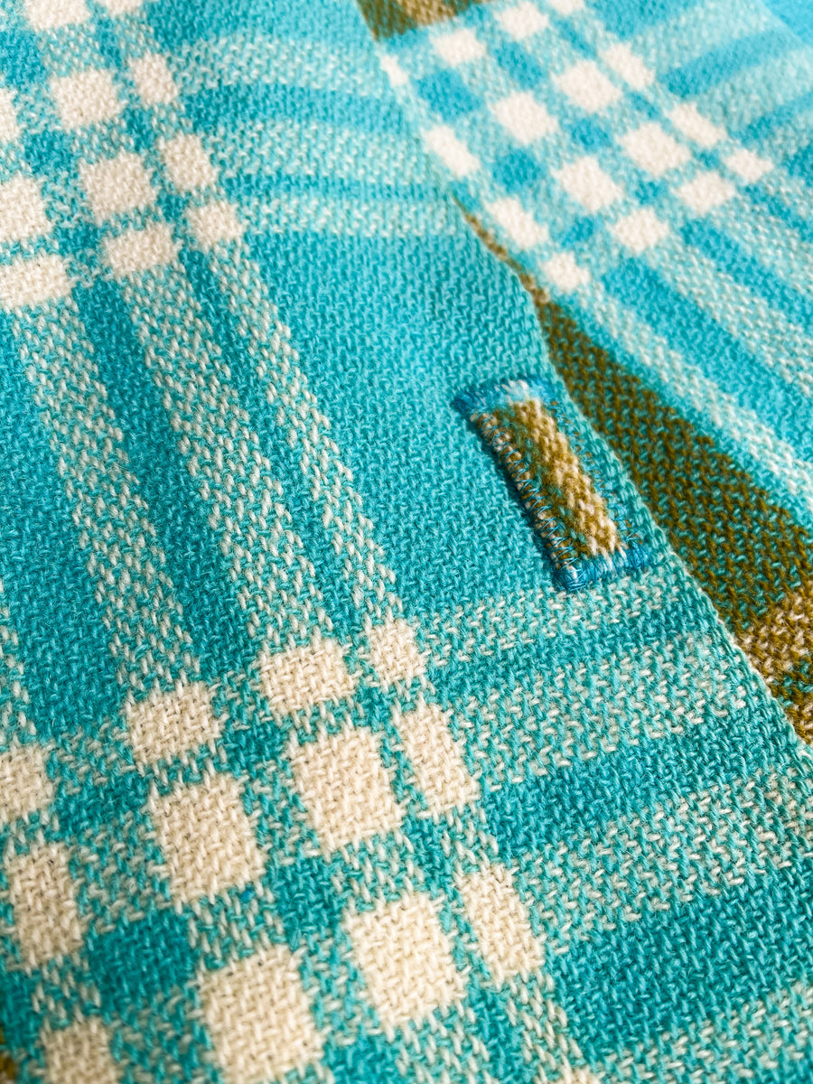 Retro Turquoise Large SINGLE New Zealand Wool Blanket Fresh Retro Love