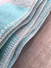 Load image into Gallery viewer, Cosy Mint KNEE/THROW New Zealand Wool Blanket