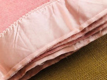 Load image into Gallery viewer, Thick & Soft SINGLE Wool Blanket PRINCESS Onehunga - Fresh Retro Love NZ Wool Blankets