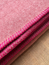 Load image into Gallery viewer, Classic Robinwul of Canterbury KING SINGLE Pure Wool Blanket.
