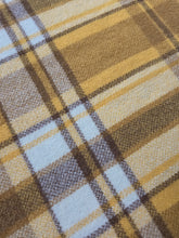 Load image into Gallery viewer, Thick Golden Browns SINGLE New Zealand Wool Blanket

