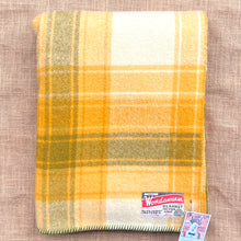 Load image into Gallery viewer, Classic Retro Gold &amp; Olive SINGLE Pure New Zealand Wool Blanket
