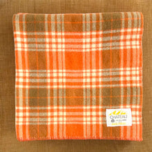 Load image into Gallery viewer, Retro Orange/Browns Chateau QUEEN Pure Wool Blanket - 1 of 2

