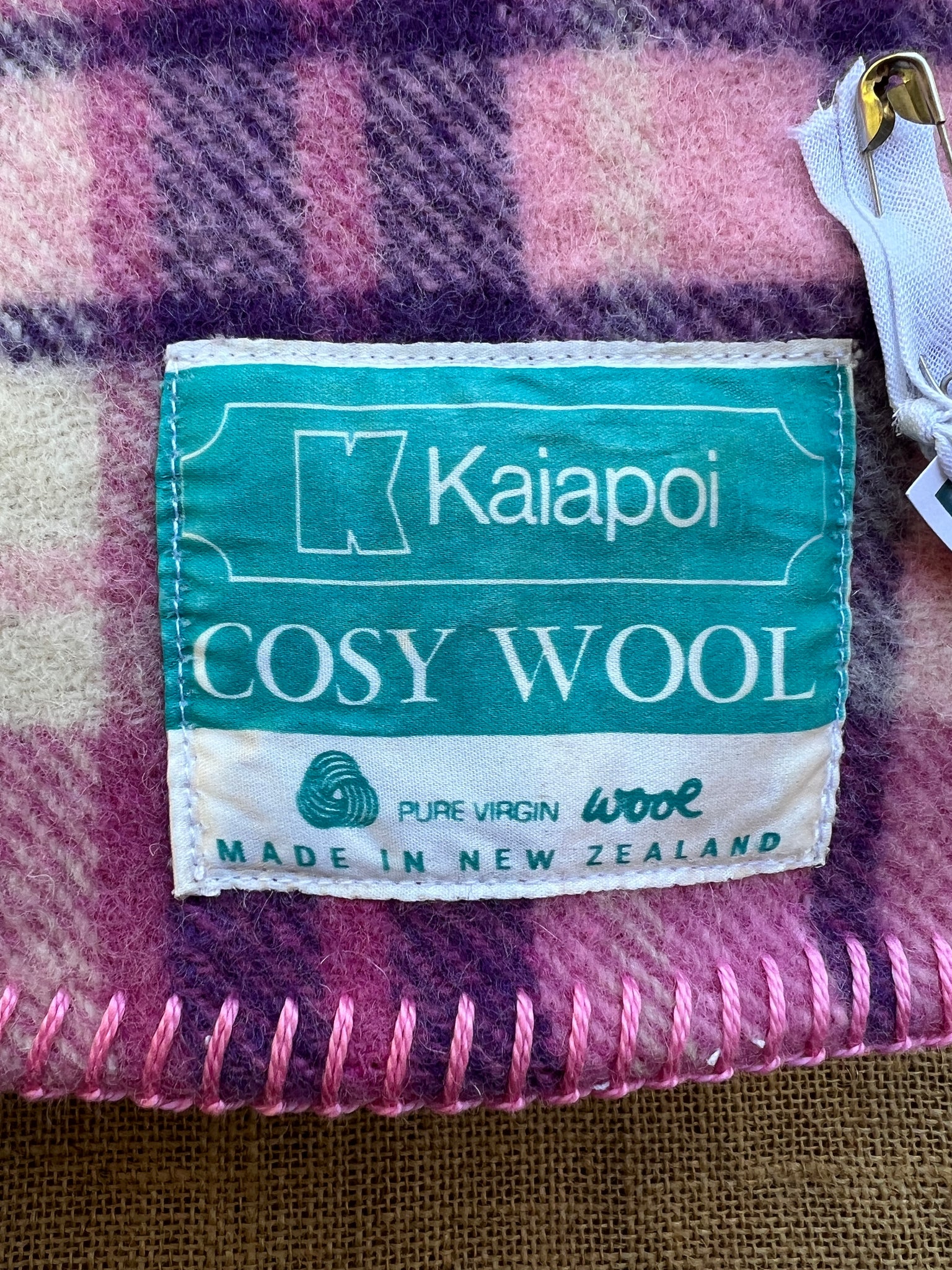 Bright Pink/Purple KING SINGLE Wool Blanket Kaiapoi Woollen Mills ...
