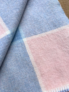 Lightweight Pastel SINGLE New Zealand Wool Blanket.