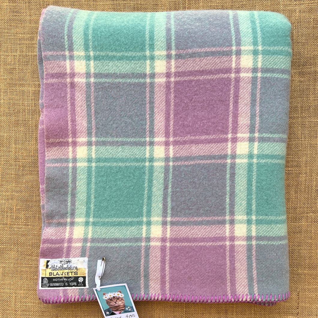 Super Fuzzy Fresh Retro Fav! SINGLE New Zealand Wool Blanket