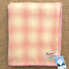 Load image into Gallery viewer, Daylesford SMALL SINGLE/THROW New Zealand Wool Blanket
