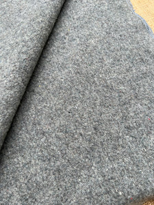 Lighter weight SMALL SINGLE/THROW New Zealand Wool Blanket