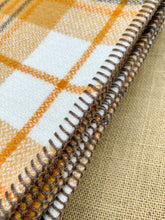Load image into Gallery viewer, Pumpkin Retro SINGLE New Zealand Wool Blanket
