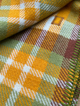 Load image into Gallery viewer, Gorgeous Autumn Tones QUEEN New Zealand Wool Blanket
