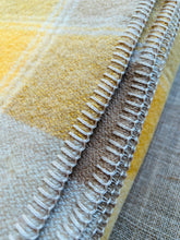 Load image into Gallery viewer, Thick Napier with Pania of the Reef Label KING SINGLE New Zealand Wool Blanket
