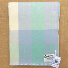 Load image into Gallery viewer, Lightweight Checked SINGLE Princess Onehunga New Zealand Wool Blanket
