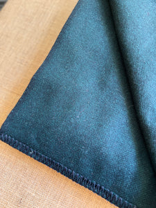 Smooth Wool Fabric COVER/KNEE Rug