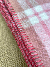 Load image into Gallery viewer, Rose Pink &amp; Rouge SINGLE New Zealand Wool Blanket
