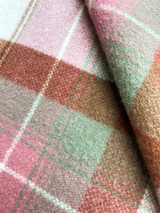 Rouge & Brick SINGLE New Zealand Wool Blanket