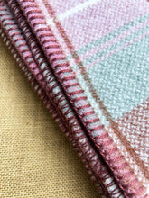 Load image into Gallery viewer, Rouge &amp; Brick SINGLE New Zealand Wool Blanket
