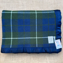 Load image into Gallery viewer, Forest Vibe Green &amp; Navy QUEEN/ Pure Wool Blanket
