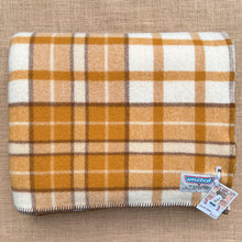 Load image into Gallery viewer, Super Thick and Fluffy Blanket DOUBLE/QUEEN New Zealand Wool

