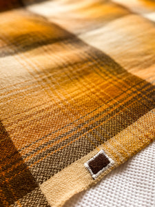 Golden Warm Poppa Styles KING New Zealand Pure Wool Blanket