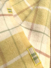 Load image into Gallery viewer, Neutrals Plaid SINGLE KAIAPOI New Zealand Wool Blanket
