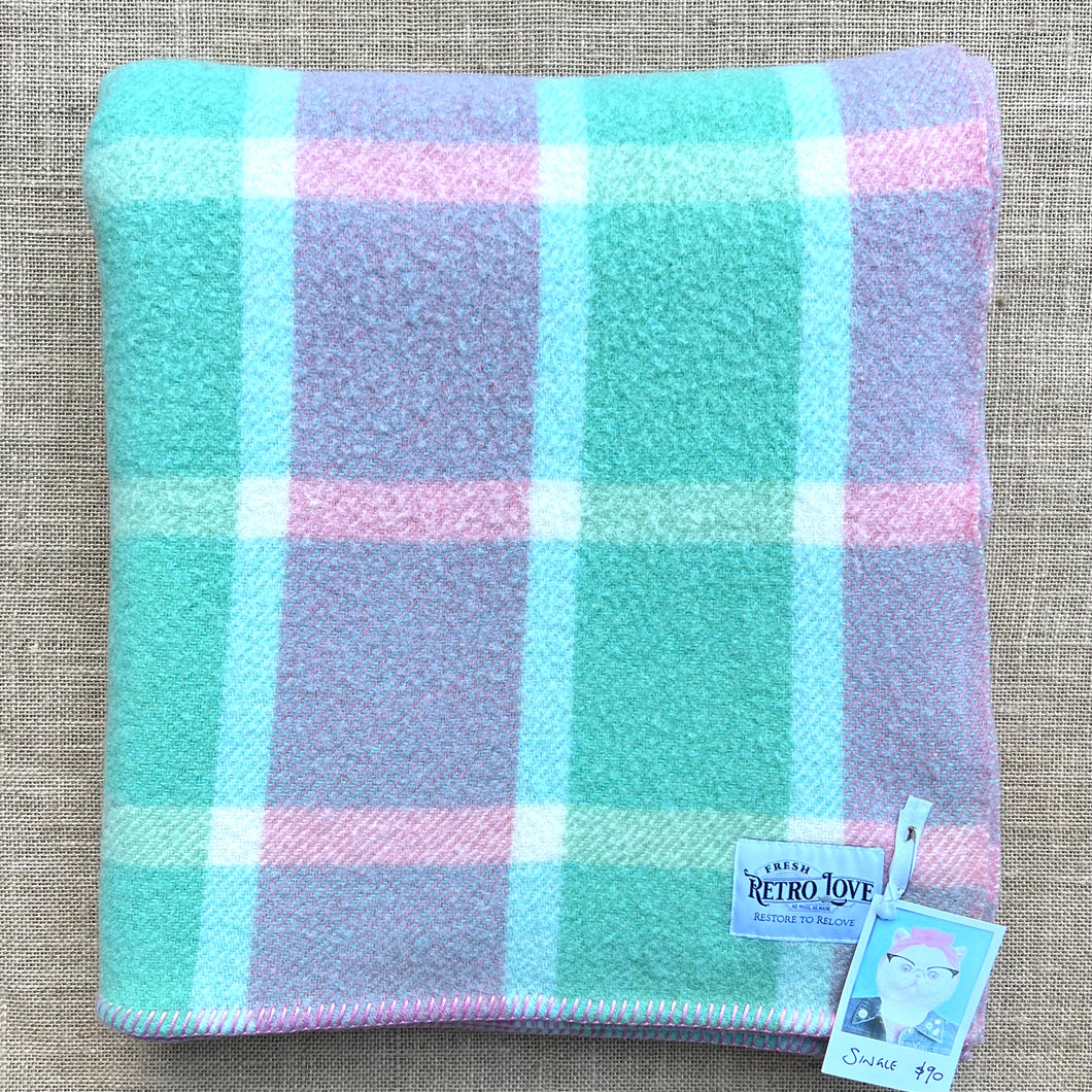 Thick and Cosy SINGLE New Zealand Wool Blanket