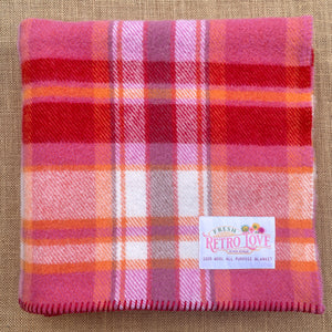 Winegum Collection (New Wool): Fresh BERRY Love KNEE RUG/COT
