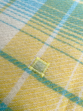 Load image into Gallery viewer, Pastel Lemon &amp; Mint SINGLE Pure New Zealand Wool Blanket
