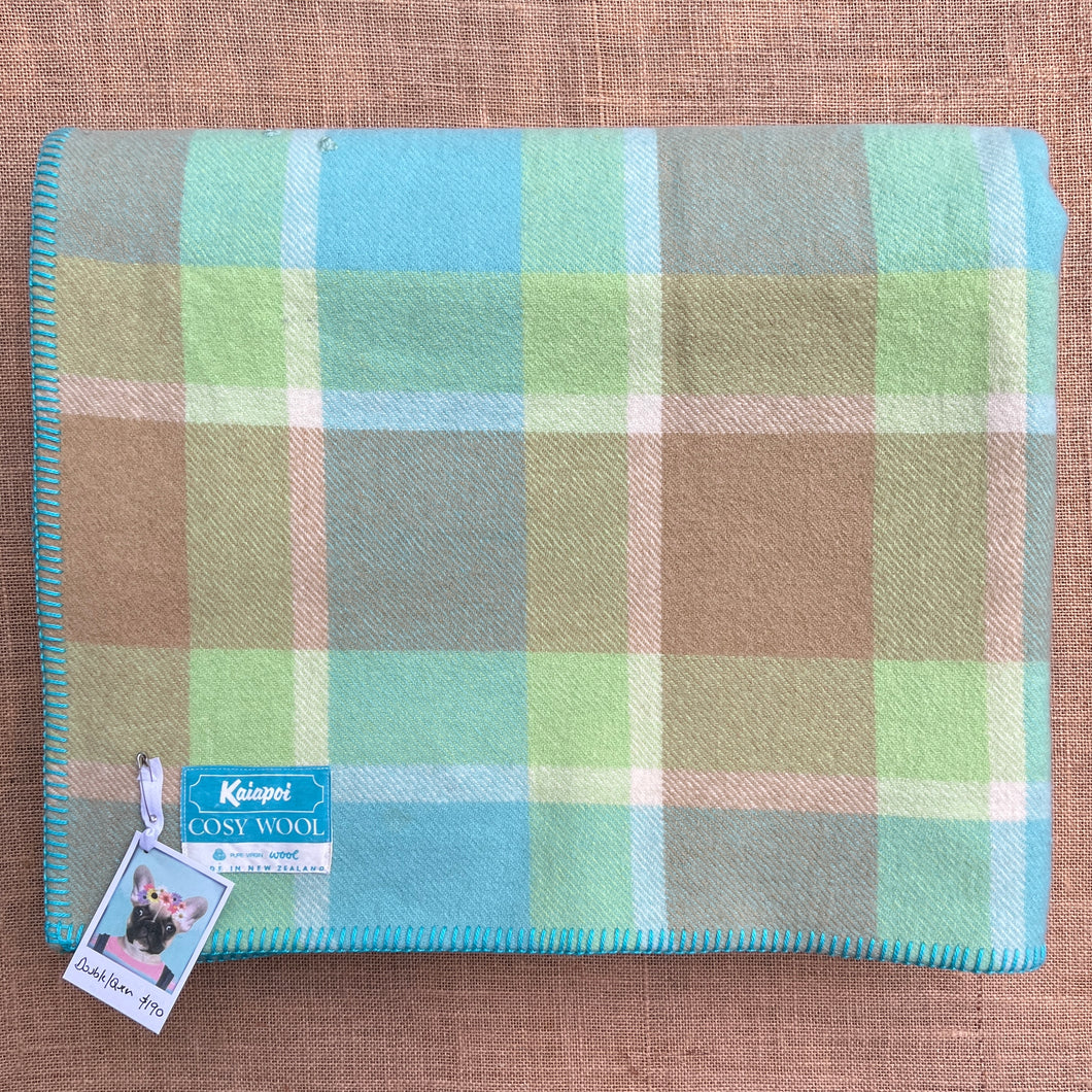 Apple Green & Turquoise DOUBLE/QUEEN Kaiapoi NZ Wool Blanket - Quirky!