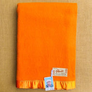 AS NEW Bright Original 1970's Onehunga Woollen Mills SINGLE Wool Blanket with Tiki Label - Fresh Retro Love NZ Wool Blankets