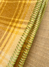 Load image into Gallery viewer, Poppa Styles with Olive! KNEE/COT New Zealand Wool Blanket
