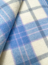Load image into Gallery viewer, Blue &amp; Cream Heavyweight THROW/COT New Zealand Wool Blanket
