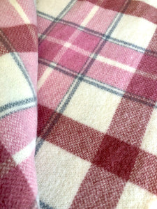Thick & Soft SINGLE Wool Blanket Wyndham in beautiful Pink - Fresh Retro Love NZ Wool Blankets