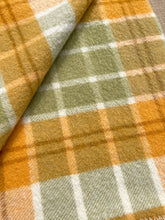 Load image into Gallery viewer, Fluffy and Soft Large SINGLE Pure Wool Blanket
