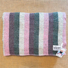 Load image into Gallery viewer, Lightweight Striped DOUBLE New Zealand Wool Blanket
