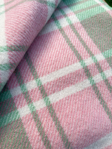Pretty Pink & Mint DOUBLE New Zealand Wool Blanket