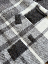 Load image into Gallery viewer, Modern Style Charcoal Greys THROW New Zealand Wool Blanket
