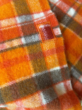 Load image into Gallery viewer, Thick Wool Vibrant Oranges SINGLE  Pure Wool Blanket
