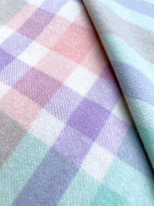 Lightweight Lavender & Mint QUEEN Pure Wool Blanket.