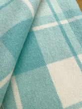 Load image into Gallery viewer, Pretty Mint and Cream SINGLE Robinwul New Zealand Wool Blanket
