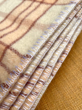Load image into Gallery viewer, Blush Pink &amp; Cream Qualcraft SINGLE Pure Wool Blanket
