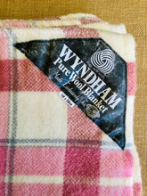 Load image into Gallery viewer, Thick &amp; Soft SINGLE Wool Blanket Wyndham in beautiful Pink - Fresh Retro Love NZ Wool Blankets
