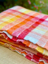 Load image into Gallery viewer, Retro Orange Ultra Bright!  SINGLE New Zealand Wool blanket
