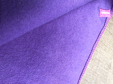 Load image into Gallery viewer, Pretty Lavender Onehunga Princess DOUBLE Wool Blanket - Fresh Retro Love NZ Wool Blankets
